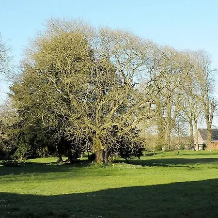 Petit Château à La Campagne. * Beloeil