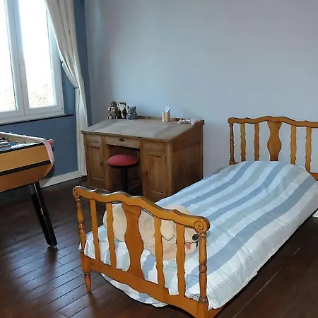 Petit Château à La Campagne. * Beloeil