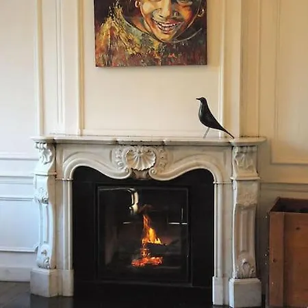 Petit Chateau A La Campagne. ヴィラ Beloeil