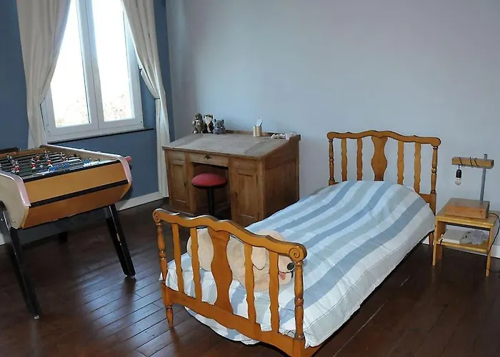 Petit Château à La Campagne. * Beloeil